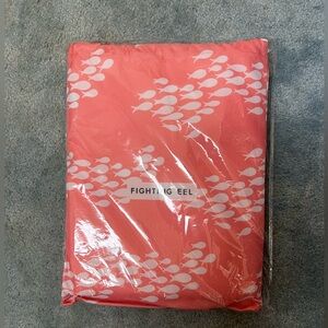 Fighting Eel NWT Beach Towel in Pink Fish #2